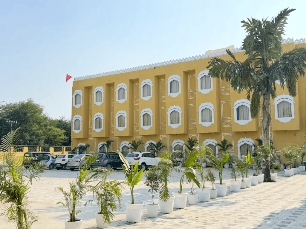 harika bagh top resort & banquet hall in jaipur 2